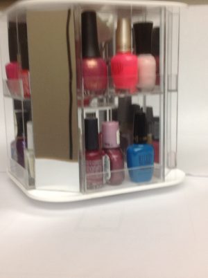 Small Nail Polish Carousel - Image 3